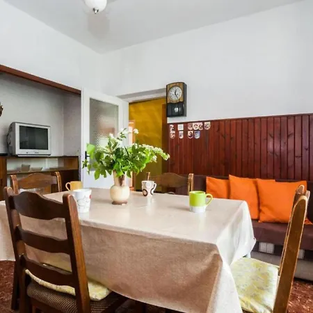 Seaside Oasis On Island Ugljan Apartman