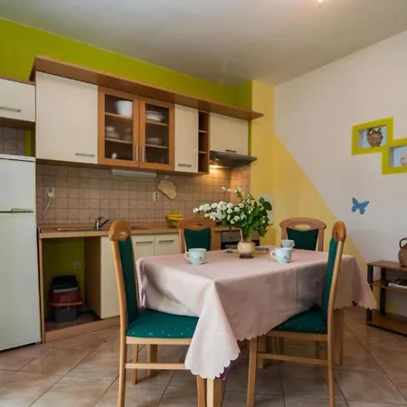 Seaside Oasis On Island Ugljan Apartman Zadar
